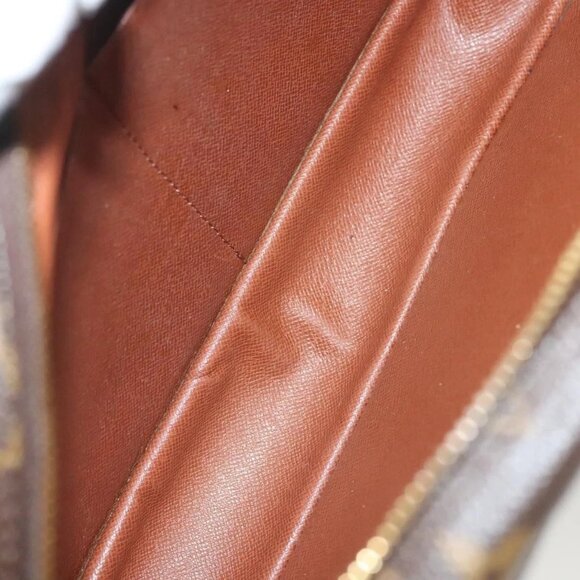 LOUIS VUITTON Monogram Compiegne 28 Clutch Bag LV Auth - Picture 14 of 16